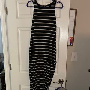 SHEIN Black and White Sleeveless Halter Bodycon Maxi Dress